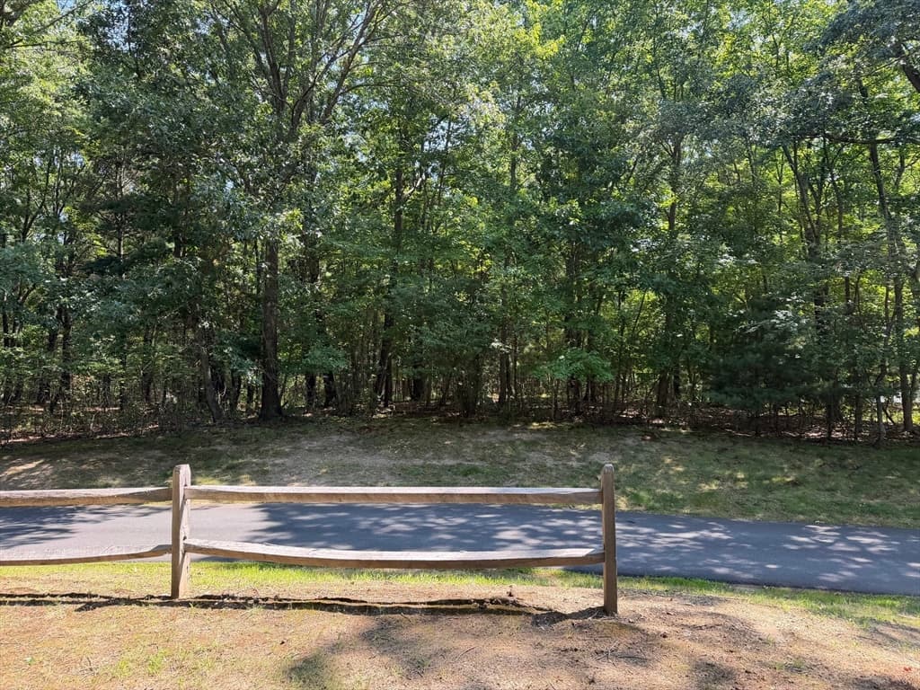 1 Reiling Pond Road, Lincoln MA 01773 photo 2