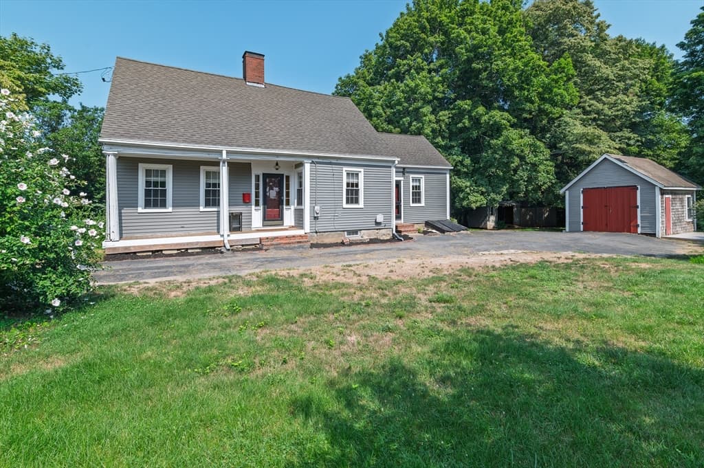 69 Main St, Kingston MA 02364 photo 2