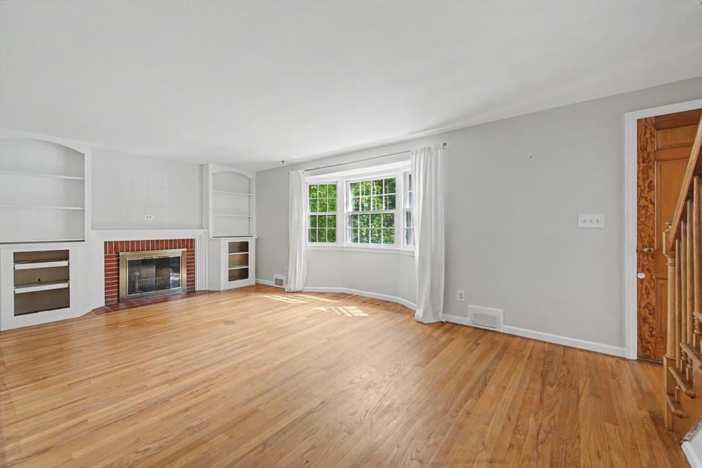 10 Raymond Dr, Wilbraham MA 01095 photo 12