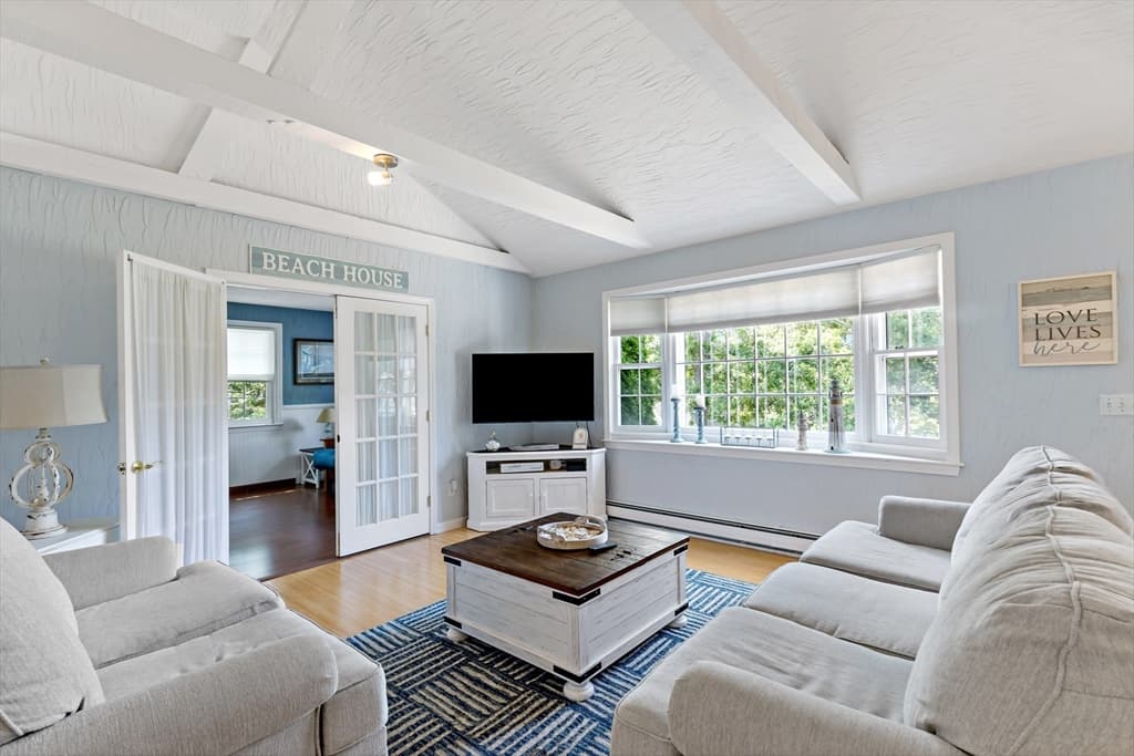 3 Mcnamara Ave, Yarmouth MA 02673 photo 6