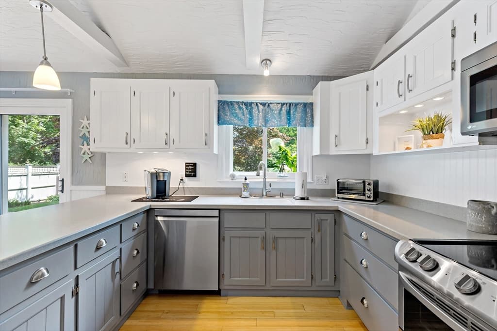 3 Mcnamara Ave, Yarmouth MA 02673 photo 17