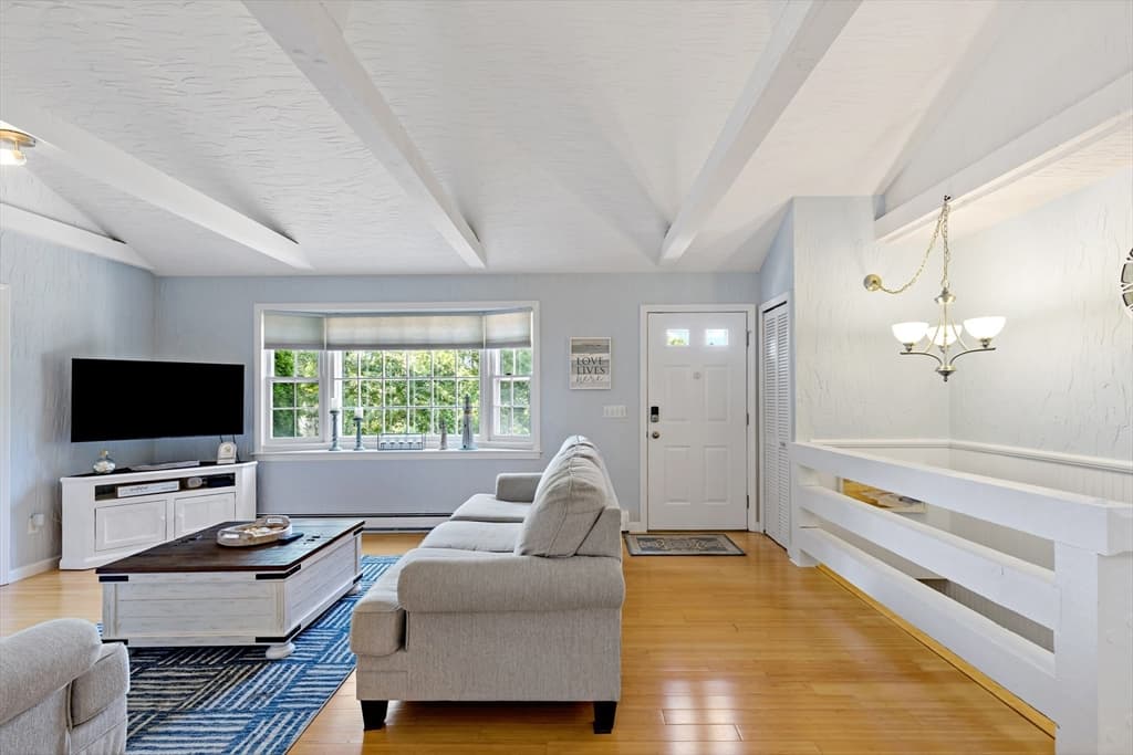 3 Mcnamara Ave, Yarmouth MA 02673 photo 7