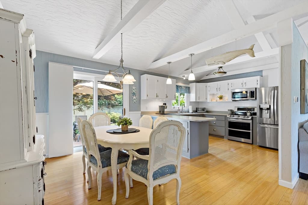 3 Mcnamara Ave, Yarmouth MA 02673 photo 14