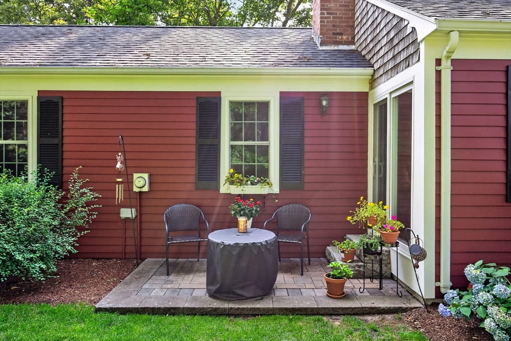 7 Bent Bluff Ln, Yarmouth MA 02675 photo 5