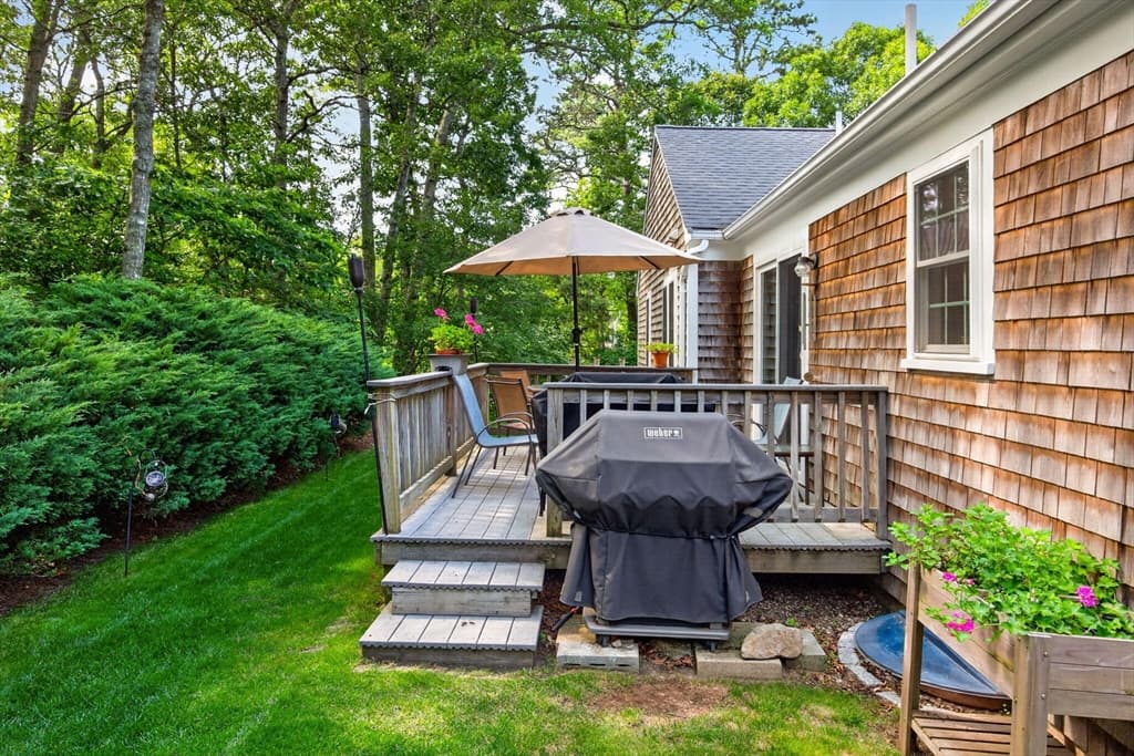 7 Bent Bluff Ln, Yarmouth MA 02675 photo 11