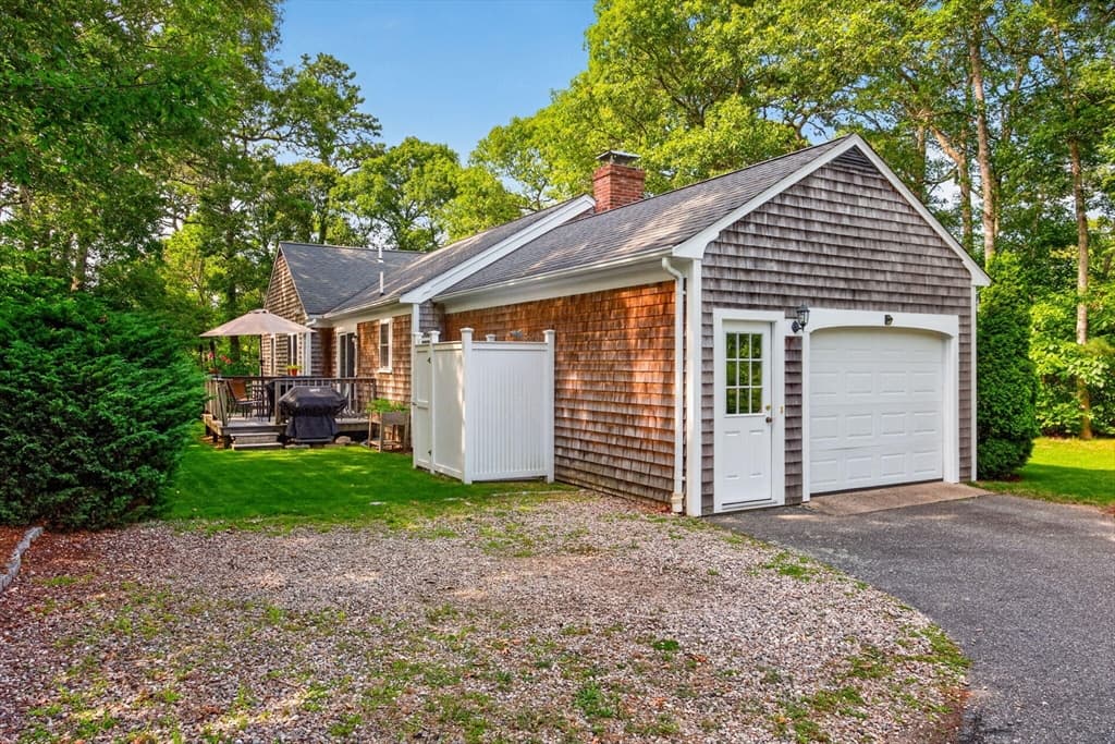 7 Bent Bluff Ln, Yarmouth MA 02675 photo 8