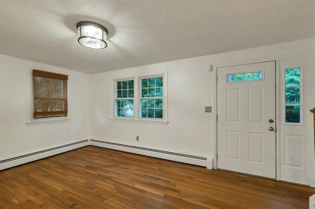 4 Highland Ave, Goffstown NH 03045 photo 17