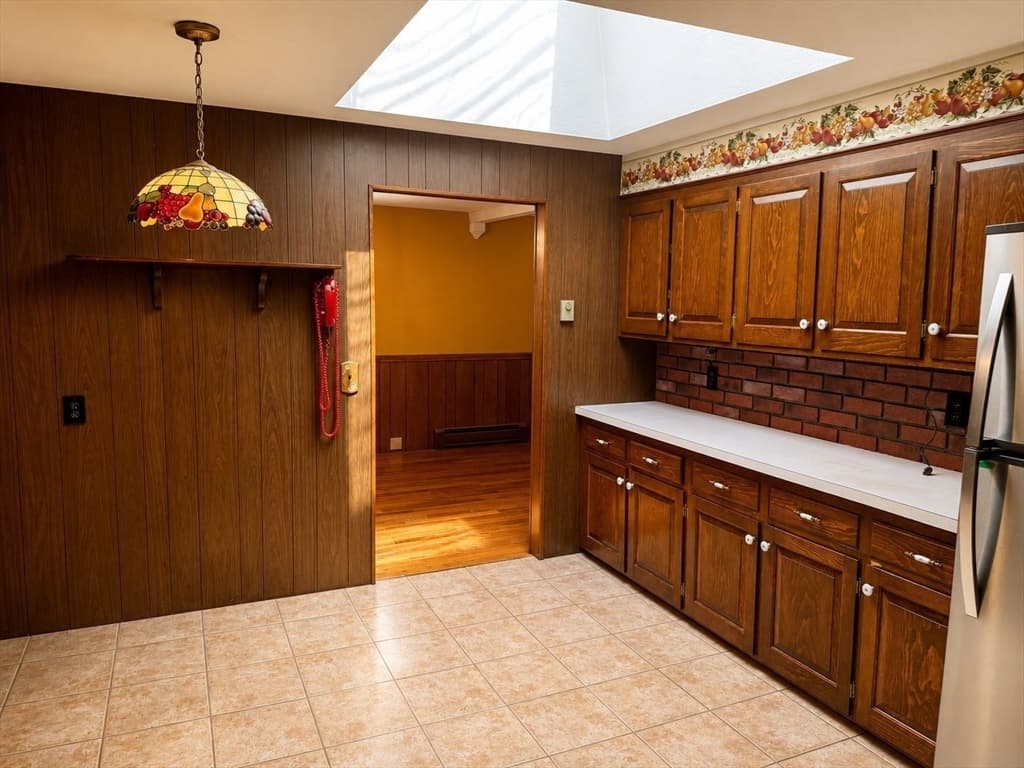 7 Fred Street, Burlington MA 01803 photo 8