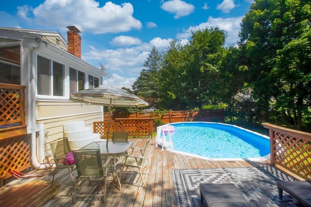 29 Rockland Cir, Brockton MA 02301 photo 5