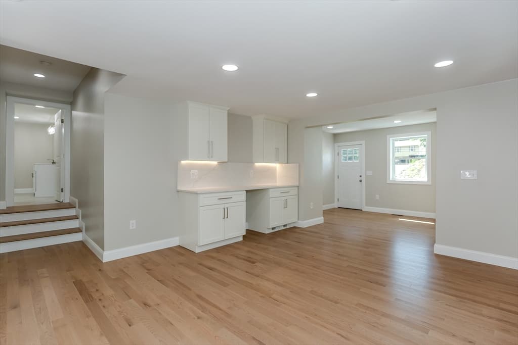 1855 Old Louisquissett Pike, Lincoln RI 02865 photo 10
