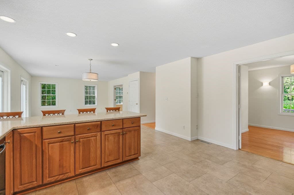 58 San Souci, South Hadley MA 01075 photo 17