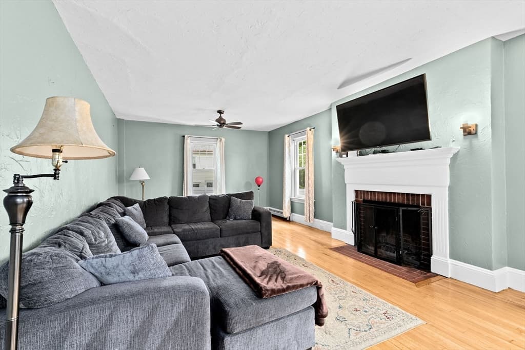 5 Pleasant Street, Marlborough MA 01752 photo 12