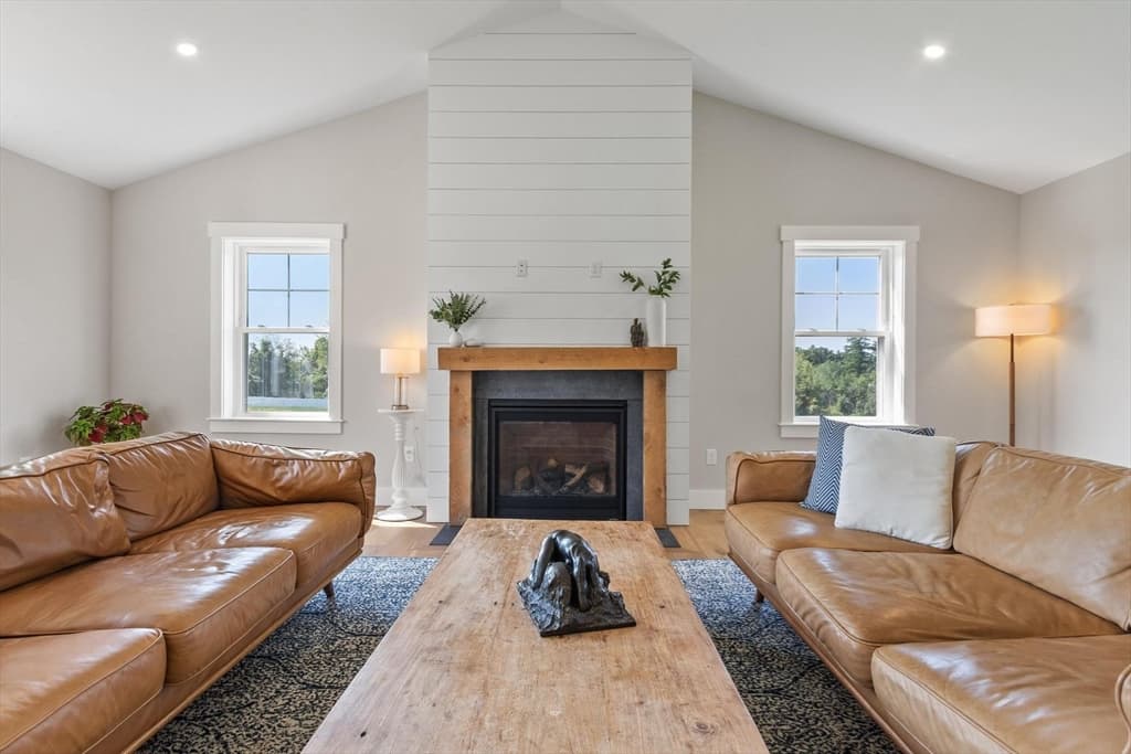 370 Flat Hill Rd, Lunenburg MA 01462 photo 14