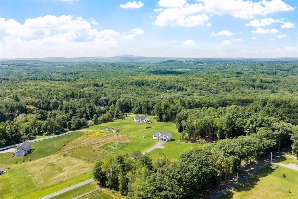 370 Flat Hill Rd, Lunenburg MA 01462 photo 8