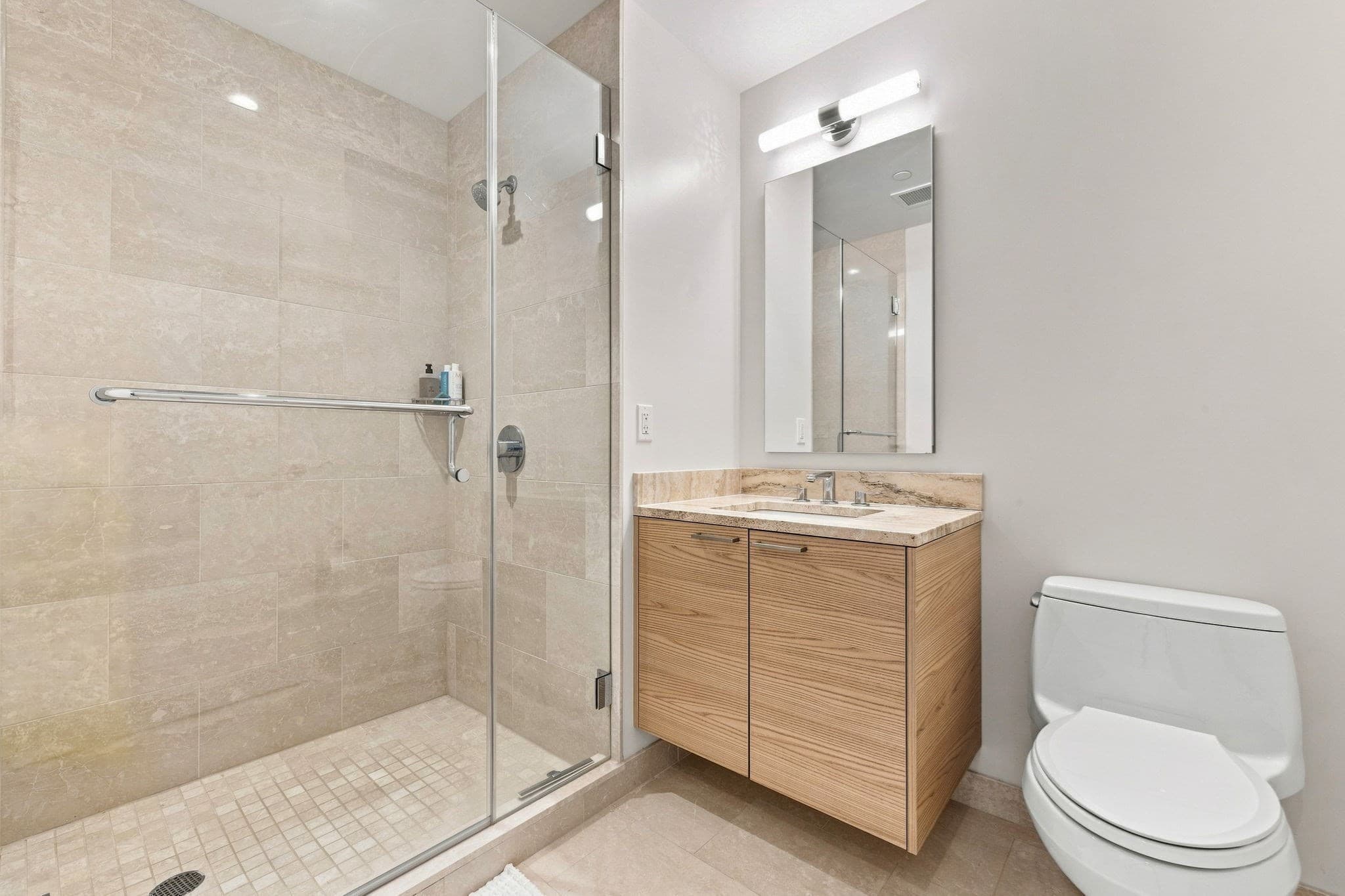 Condominium at 1 Franklin St # 2604, Boston MA 02110, photo 20 of 39