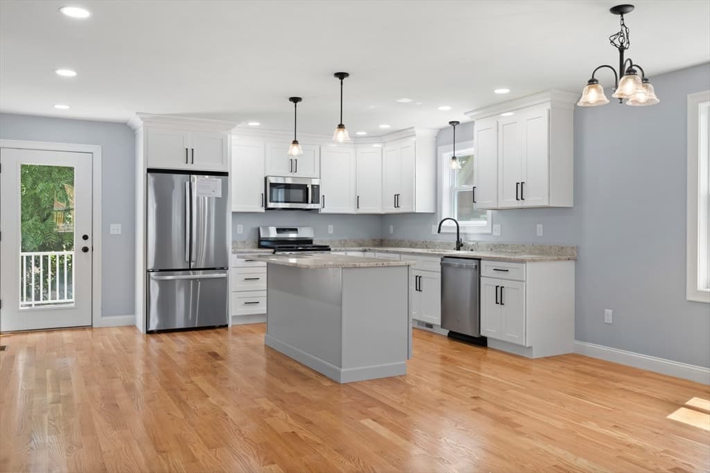 30 Quigley Ave # 30, Chelmsford MA 01863 photo 5