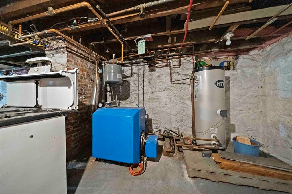 131 Pleasant Valley St, Methuen MA 01844 photo 30