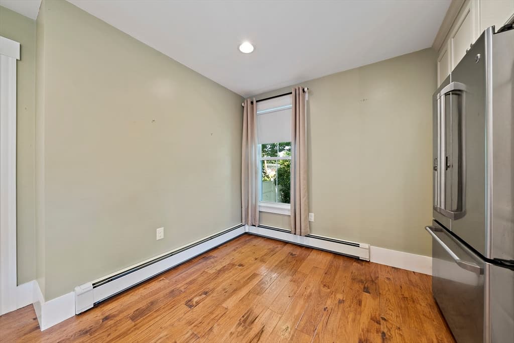 131 Pleasant Valley St, Methuen MA 01844 photo 8