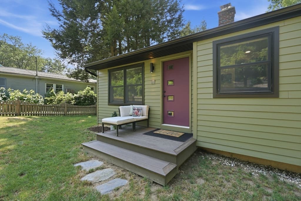 41 Miller Rd, Southwick MA 01077