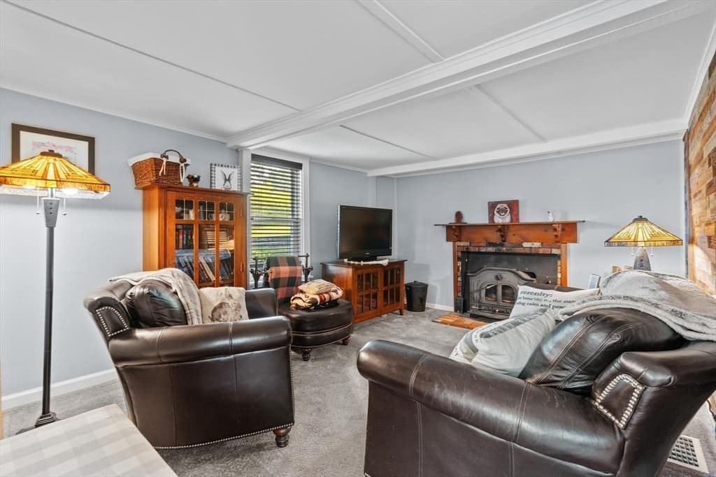 82 Point Grove Rd, Southwick MA 01077 photo 11
