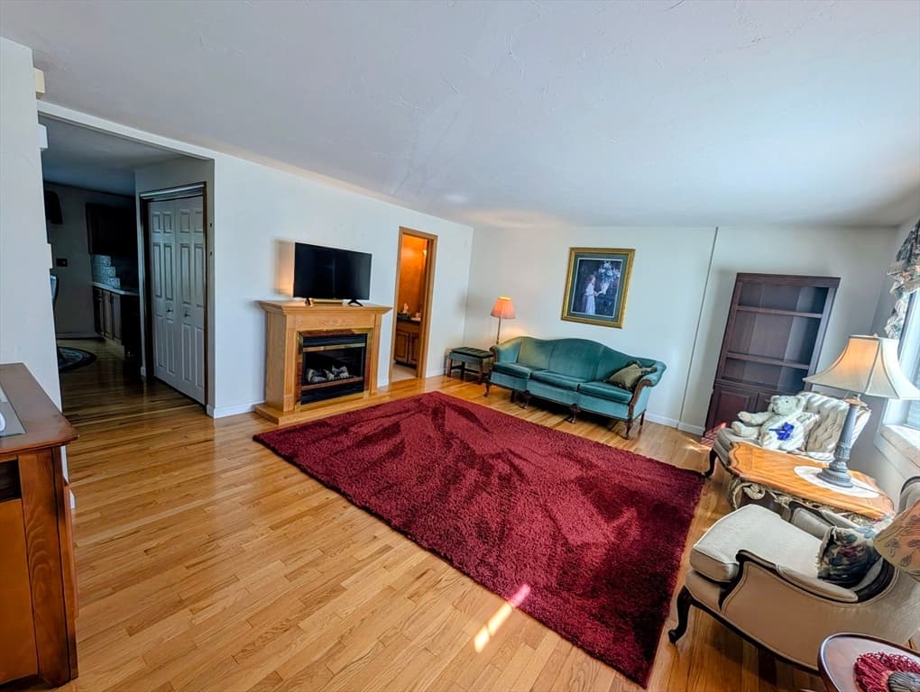 28 Highcrest Park # 28, Webster MA 01570 photo 6