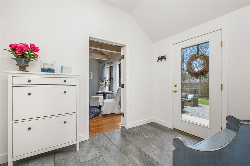 134 School St, Barnstable MA 02635 photo 9