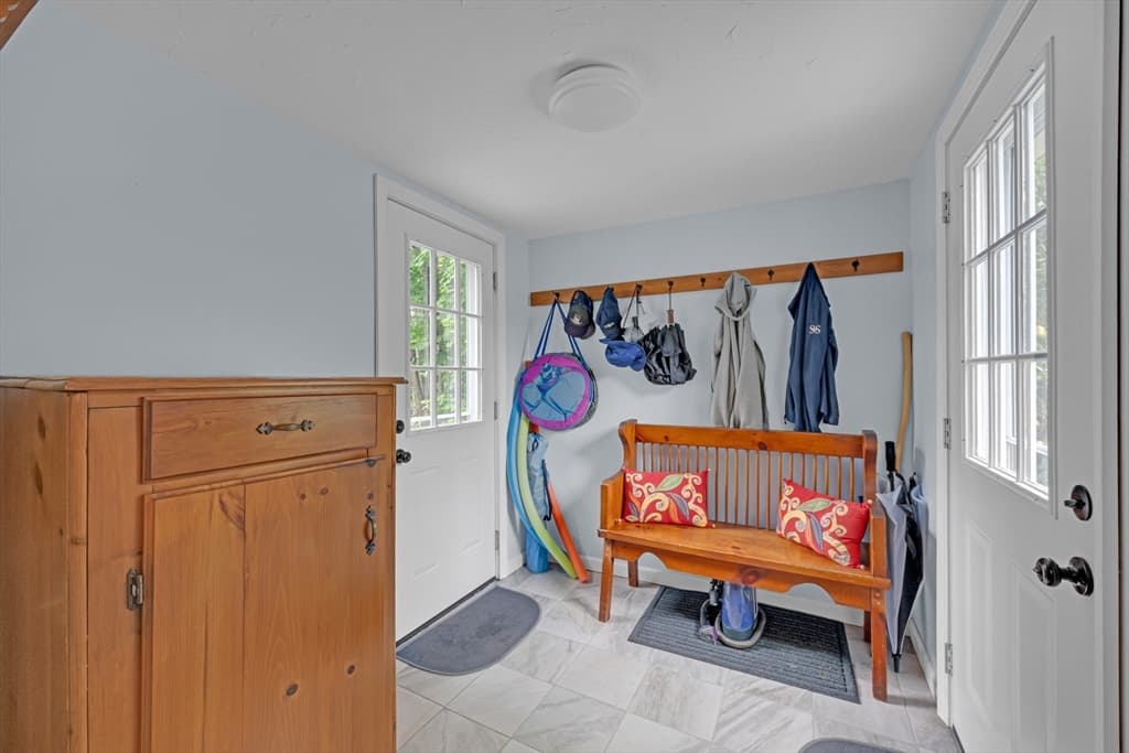 Single Family Residence at 11 Second St, Brimfield MA 01010, Brimfield, photo 5 of 30
