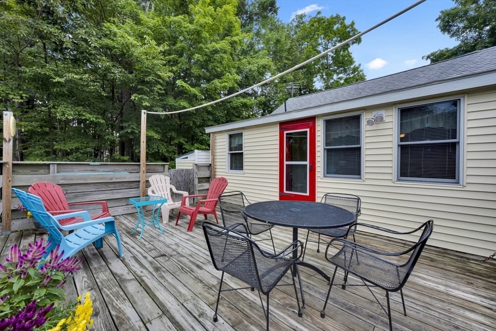 Single Family Residence at 11 Second St, Brimfield MA 01010, Brimfield, photo 11 of 30