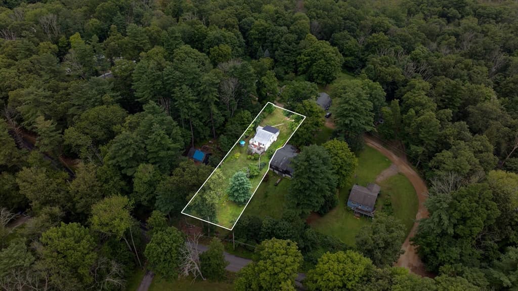 Single Family Residence at 11 Second St, Brimfield MA 01010, Brimfield, photo 29 of 30