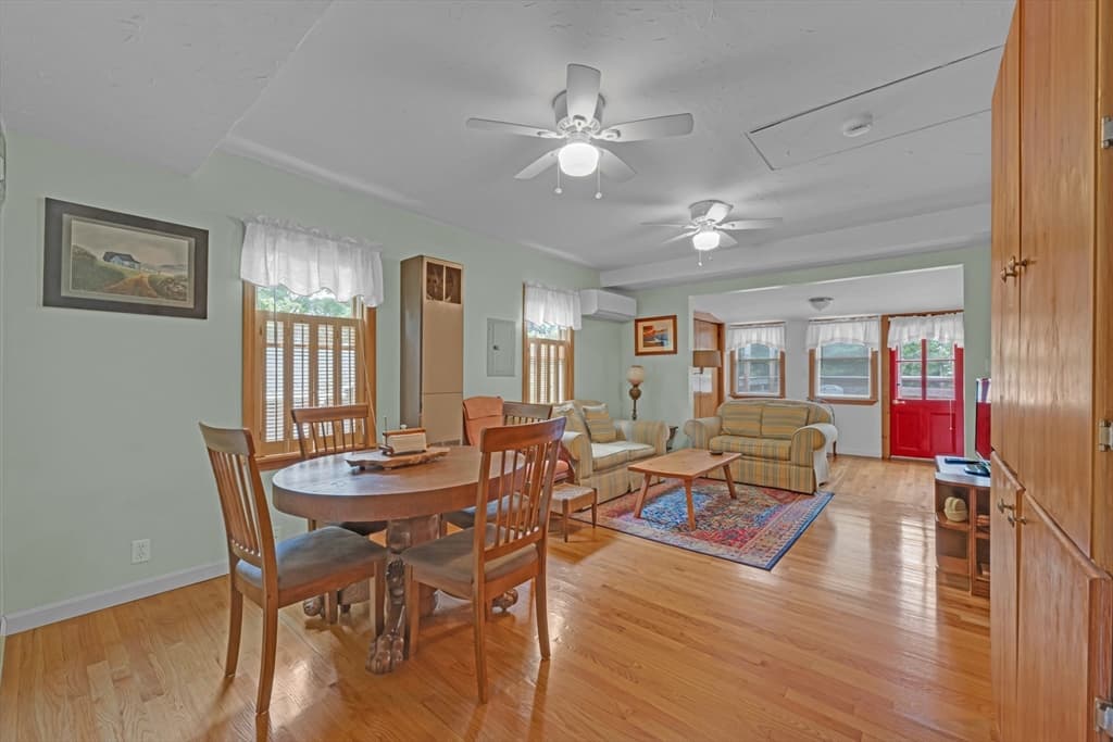Single Family Residence at 11 Second St, Brimfield MA 01010, Brimfield, photo 8 of 30