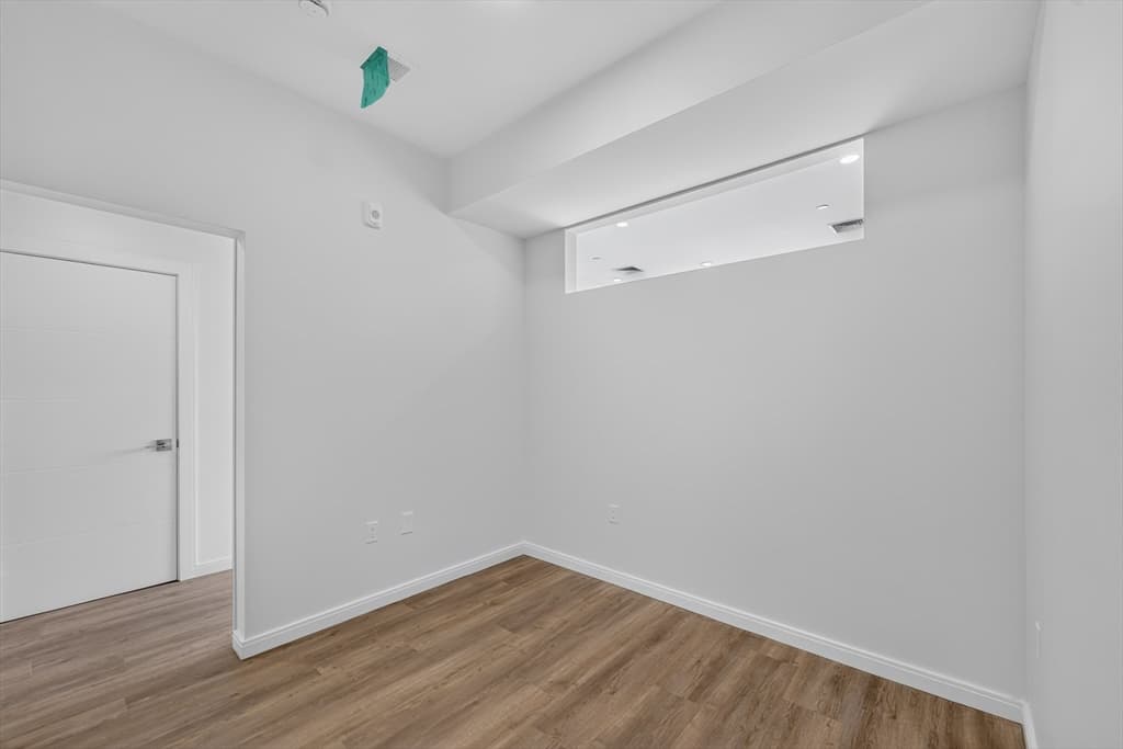 13 Warwick St # 303, Somerville MA 02144 photo 17