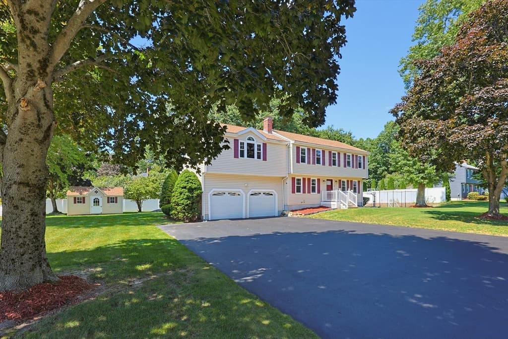 36 Westcott Rd, Hopedale MA 01747 photo 2