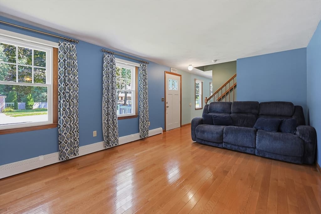36 Westcott Rd, Hopedale MA 01747 photo 3