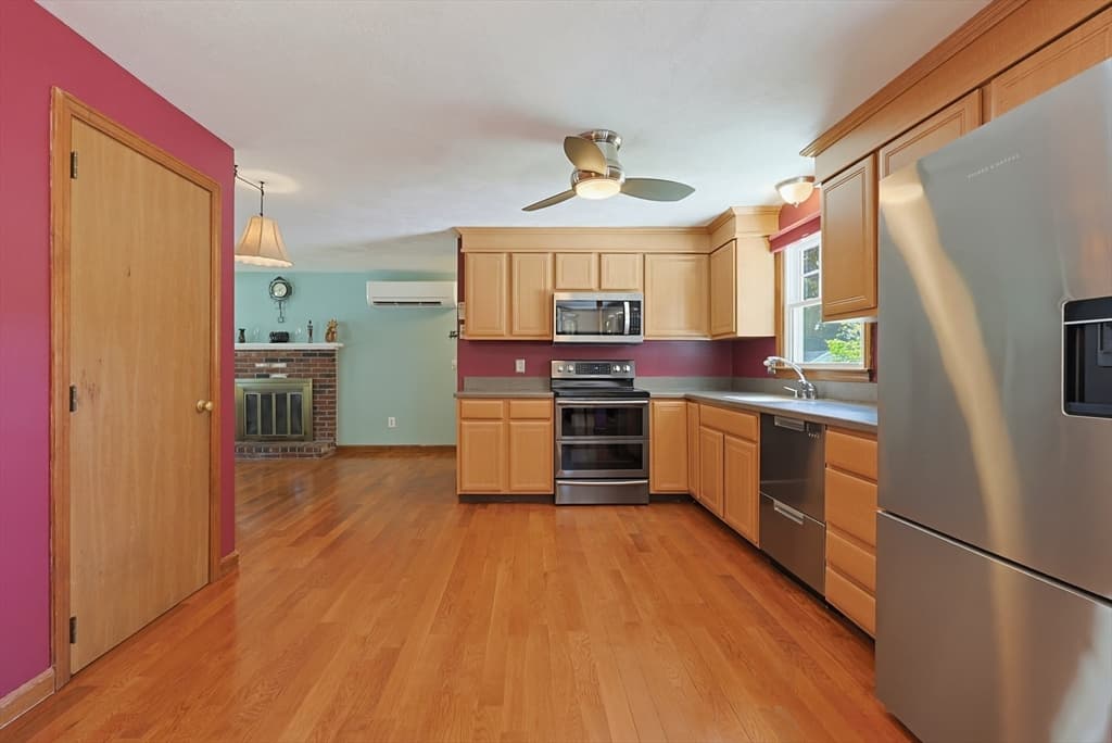 36 Westcott Rd, Hopedale MA 01747 photo 10