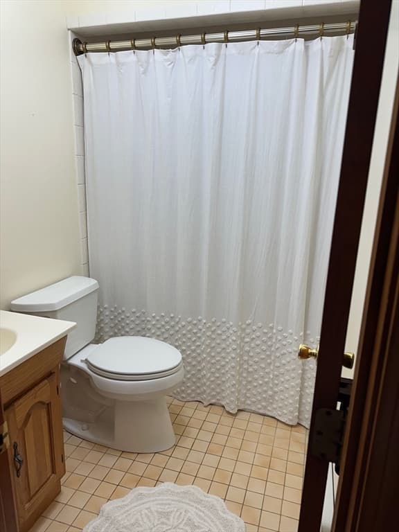 90 Locust Ave, Worcester MA 01604 photo 13