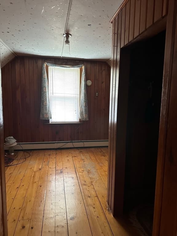 90 Locust Ave, Worcester MA 01604 photo 24