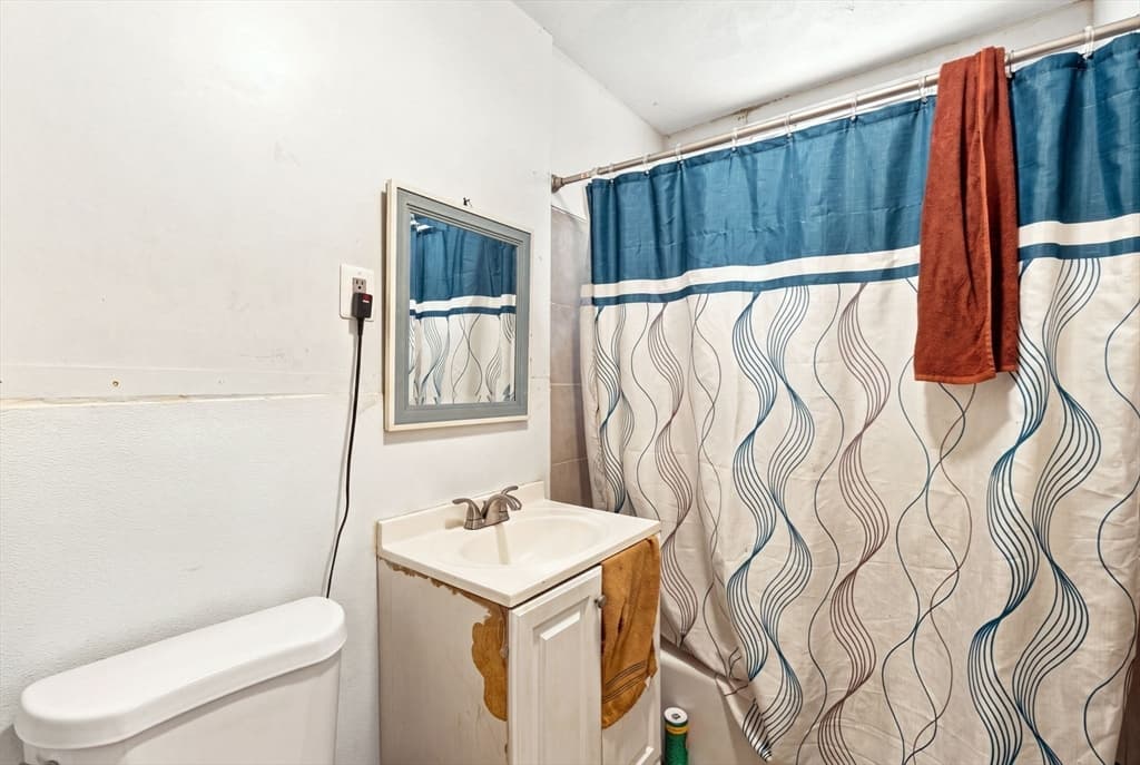 427 Broadway, Lynn MA 01904 photo 6