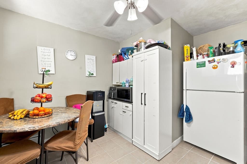 427 Broadway, Lynn MA 01904 photo 16