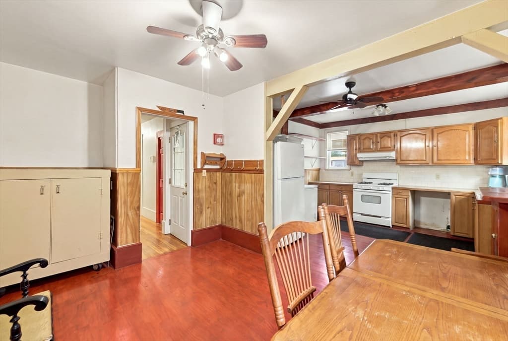 427 Broadway, Lynn MA 01904 photo 24