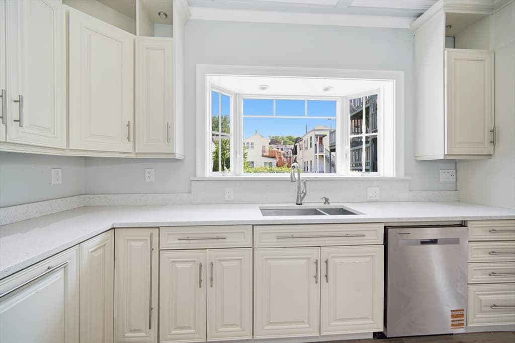 63 Orange St, Chelsea MA 02150 photo 23