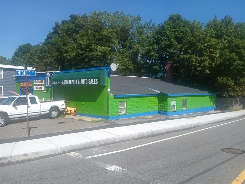 115 Whitney St, Leominster MA 01453 photo 3