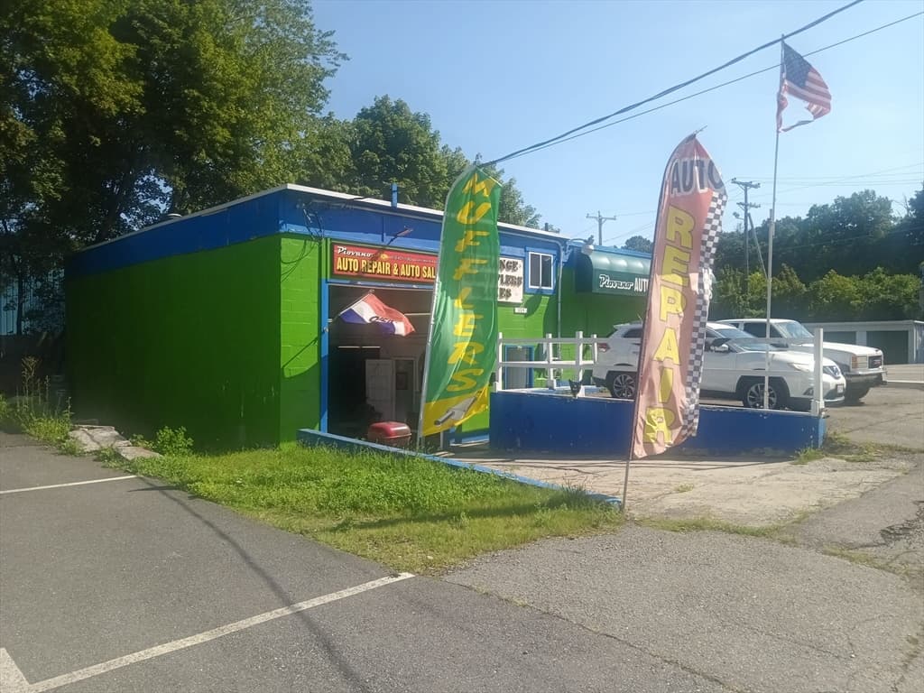 115 Whitney St, Leominster MA 01453 photo 8