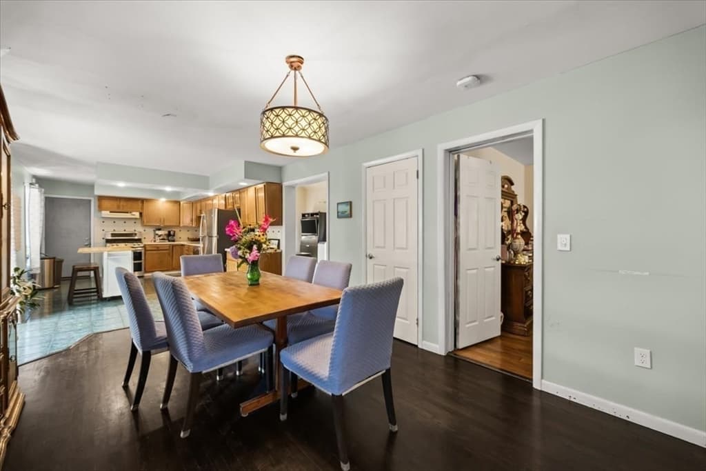 159 Greensboro Rd, Dedham MA 02026 photo 7