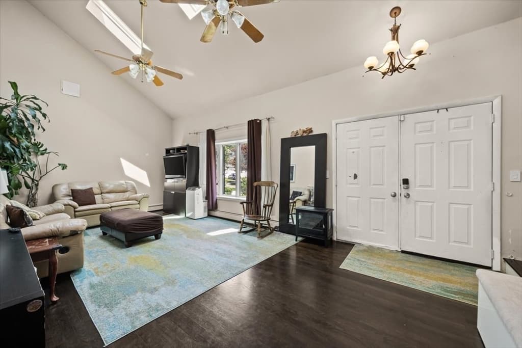 159 Greensboro Rd, Dedham MA 02026 photo 3