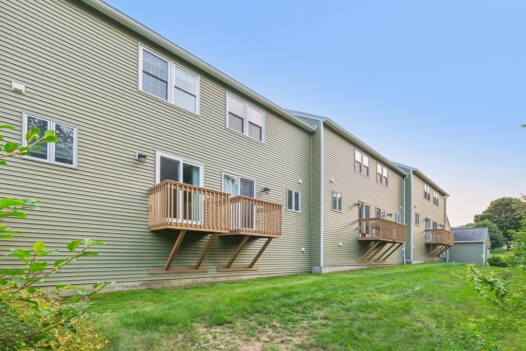 18 Ballou St # 2, Putnam CT 06260 photo 35