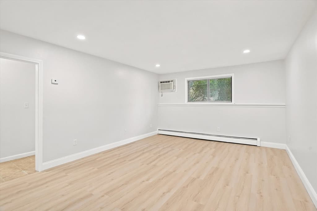 645 W Lowell Ave # 8, Haverhill MA 01832 photo 17