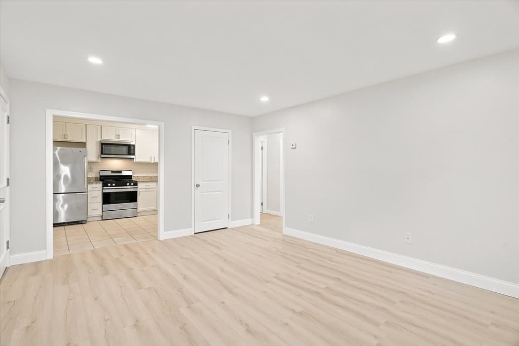 645 W Lowell Ave # 8, Haverhill MA 01832 photo 14