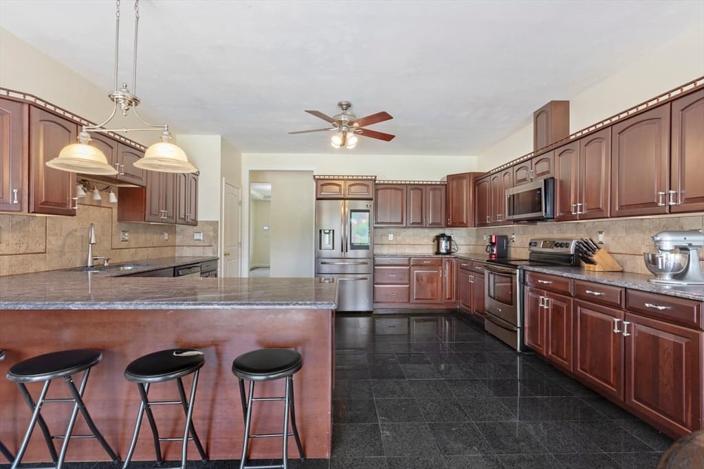 40 N Precinct St, Taunton MA 02718 photo 34