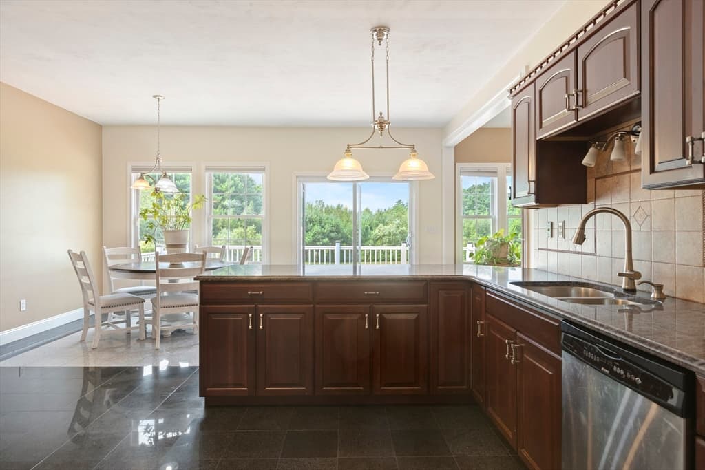 40 N Precinct St, Taunton MA 02718 photo 35