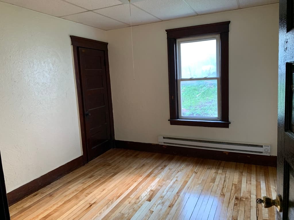 11 Diamond St, Worcester MA 01610 photo 20
